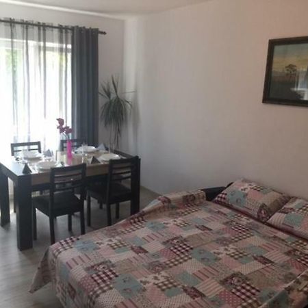 Garsoniera Simo Apartamento Orşova Exterior foto
